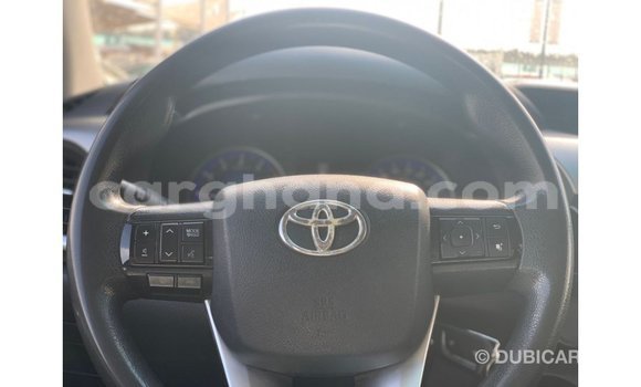 Ra Imported Toyota Hilux funfun Ọkọ̀ in Import - Dubai ni Ashanti Ra Imported Toyota Hilux funfun Ọkọ̀ in Import - Dubai ni Ashanti