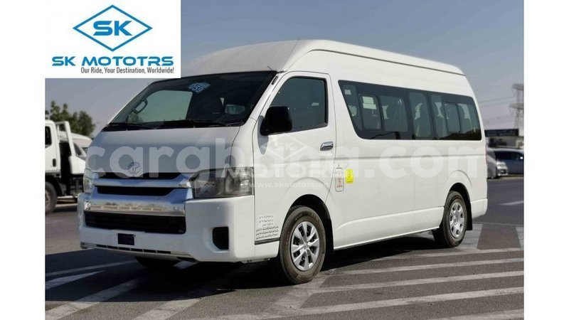 Big with watermark toyota hiace ashanti import dubai 39067