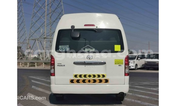 Buy Import Toyota Hiace White Car in Import - Dubai in Ashanti Buy Import Toyota Hiace White Car in Import - Dubai in Ashanti