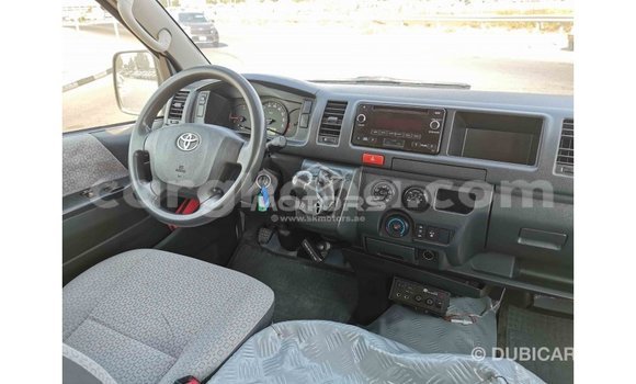Buy Import Toyota Hiace White Car in Import - Dubai in Ashanti Buy Import Toyota Hiace White Car in Import - Dubai in Ashanti