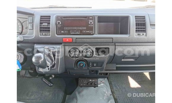 Buy Import Toyota Hiace White Car in Import - Dubai in Ashanti Buy Import Toyota Hiace White Car in Import - Dubai in Ashanti