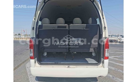 Buy Import Toyota Hiace White Car in Import - Dubai in Ashanti Buy Import Toyota Hiace White Car in Import - Dubai in Ashanti