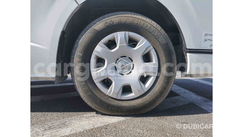 Big with watermark toyota hiace ashanti import dubai 39067