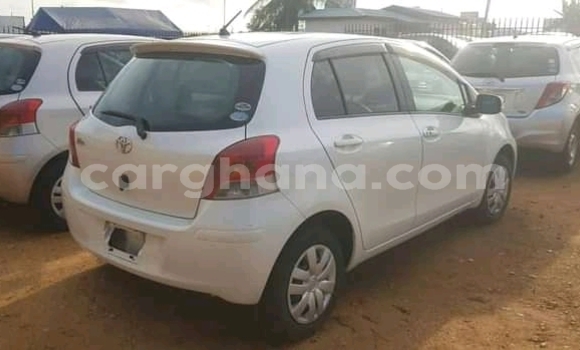 Ra Àlòkù Toyota Vitz Miiran Ọkọ̀ in Accra ni Greater Accra Ra Àlòkù Toyota Vitz Miiran Ọkọ̀ in Accra ni Greater Accra