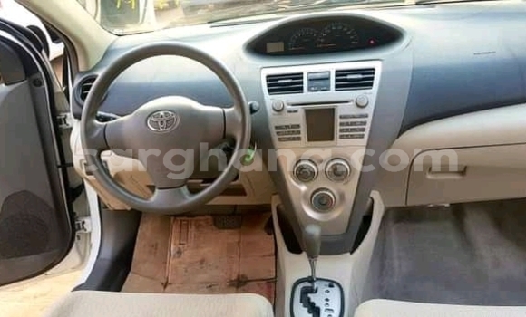 Ra Àlòkù Toyota Vitz Miiran Ọkọ̀ in Accra ni Greater Accra Ra Àlòkù Toyota Vitz Miiran Ọkọ̀ in Accra ni Greater Accra