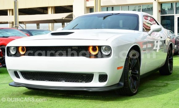 Buy Import Dodge Challenger White Car in Import - Dubai in Ashanti Buy Import Dodge Challenger White Car in Import - Dubai in Ashanti