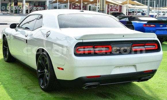 Buy Import Dodge Challenger White Car in Import - Dubai in Ashanti Buy Import Dodge Challenger White Car in Import - Dubai in Ashanti