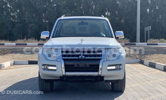 Sayi Imported Mitsubishi Pajero White Mota in Import - Dubai a Ashanti Sayi Imported Mitsubishi Pajero White Mota in Import - Dubai a Ashanti