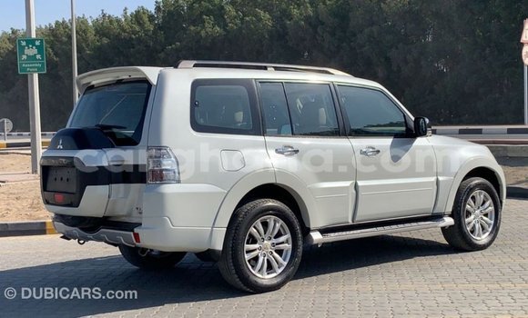 Sayi Imported Mitsubishi Pajero White Mota in Import - Dubai a Ashanti Sayi Imported Mitsubishi Pajero White Mota in Import - Dubai a Ashanti