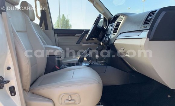Sayi Imported Mitsubishi Pajero White Mota in Import - Dubai a Ashanti Sayi Imported Mitsubishi Pajero White Mota in Import - Dubai a Ashanti