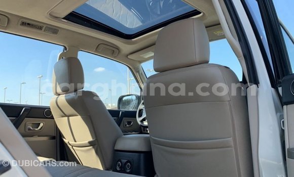 Sayi Imported Mitsubishi Pajero White Mota in Import - Dubai a Ashanti Sayi Imported Mitsubishi Pajero White Mota in Import - Dubai a Ashanti