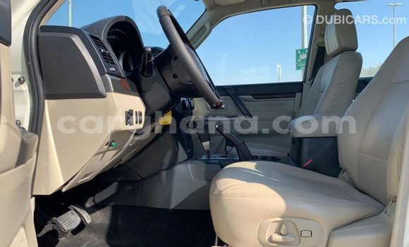 Sayi Imported Mitsubishi Pajero White Mota in Import - Dubai a Ashanti Sayi Imported Mitsubishi Pajero White Mota in Import - Dubai a Ashanti