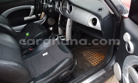Buy Used Mini Cooper Red Car in Sekondi–Takoradi Metropolitan in Western Buy Used Mini Cooper Red Car in Sekondi–Takoradi Metropolitan in Western