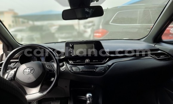 Buy Used Toyota C-HR Silver Car in Sekondi–Takoradi Metropolitan in Western Buy Used Toyota C-HR Silver Car in Sekondi–Takoradi Metropolitan in Western