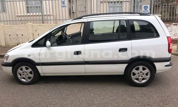 Ra Àlòkù Opel Zafira Miiran Ọkọ̀ in Accra ni Greater Accra Ra Àlòkù Opel Zafira Miiran Ọkọ̀ in Accra ni Greater Accra