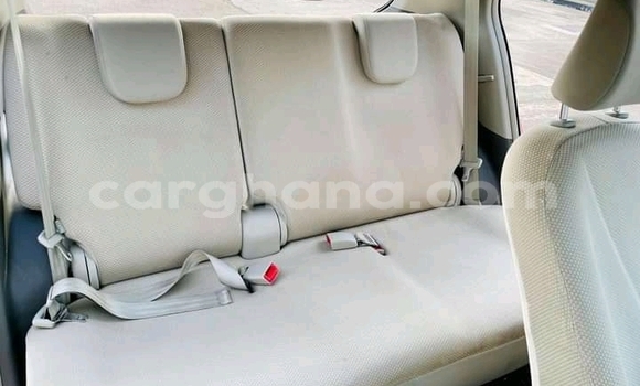 Ra Àlòkù Toyota Vitz Miiran Ọkọ̀ in Accra ni Greater Accra Ra Àlòkù Toyota Vitz Miiran Ọkọ̀ in Accra ni Greater Accra