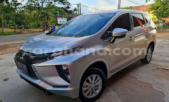 Ra Àlòkù Mitsubishi Colt Silver Ọkọ̀ in Asunafo North Municipal ni Brong-Ahafo Ra Àlòkù Mitsubishi Colt Silver Ọkọ̀ in Asunafo North Municipal ni Brong-Ahafo