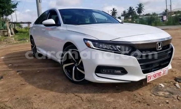 Buy Used Honda Accord White Car in Accra in Greater Accra