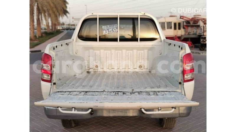 Big with watermark mitsubishi l200 ashanti import dubai 39145