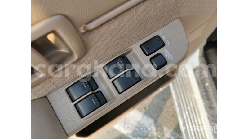 Big with watermark toyota land cruiser ashanti import dubai 39148