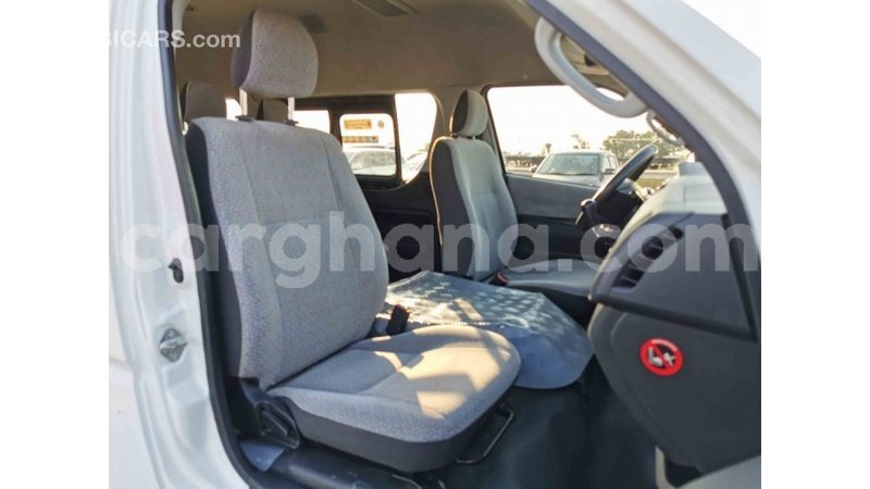 Big with watermark toyota hiace ashanti import dubai 39155