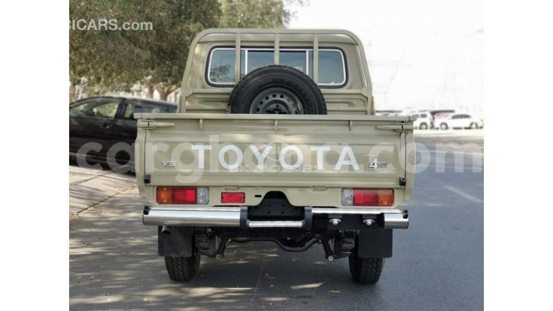 Big with watermark toyota land cruiser ashanti import dubai 39159