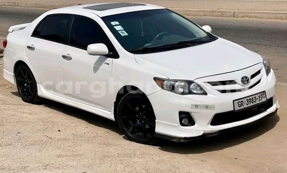 Buy Used Toyota Corolla White Car in Accra in Greater Accra Buy Used Toyota Corolla White Car in Accra in Greater Accra