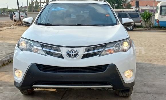 Buy Used Toyota RAV4 White Car in Sekondi–Takoradi Metropolitan in Western