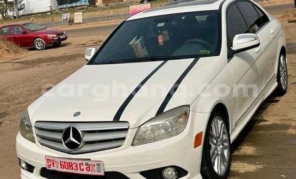 Buy Used Mercedes‒Benz 300–Series White Car in Accra in Greater Accra Buy Used Mercedes‒Benz 300–Series White Car in Accra in Greater Accra