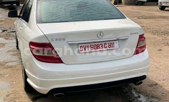 Buy Used Mercedes‒Benz 300–Series White Car in Accra in Greater Accra Buy Used Mercedes‒Benz 300–Series White Car in Accra in Greater Accra