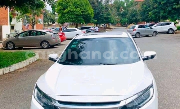 Buy Used Honda Civic White Car in Accra in Greater Accra