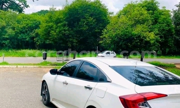 Buy Used Honda Civic White Car in Accra in Greater Accra Buy Used Honda Civic White Car in Accra in Greater Accra