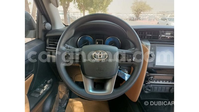 Big with watermark toyota fortuner ashanti import dubai 39201