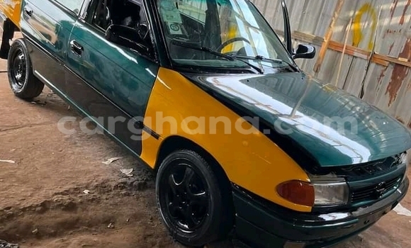 Ra Àlòkù Opel Astra Miiran Ọkọ̀ in Accra ni Greater Accra Ra Àlòkù Opel Astra Miiran Ọkọ̀ in Accra ni Greater Accra