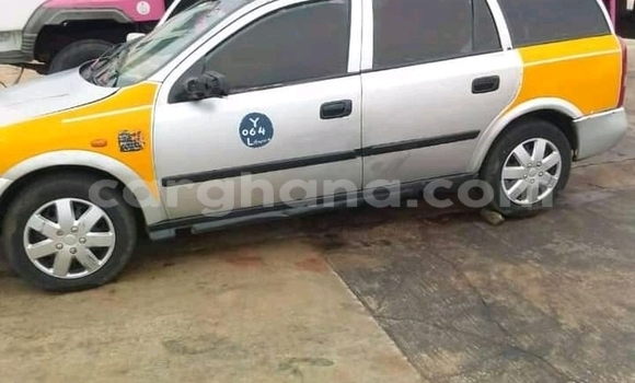 Sayi Na hannu Opel Astra Sauran Mota in Accra a Greater Accra