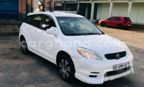 Buy Used Toyota Matrix White Car in Accra in Greater Accra
