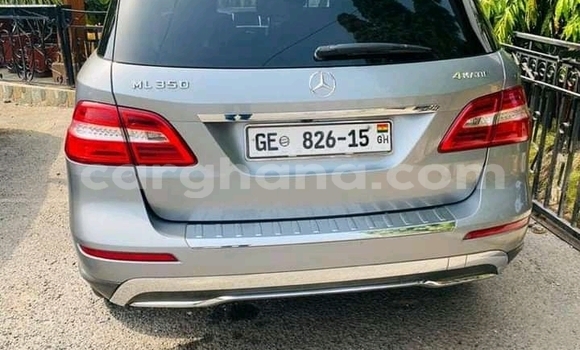 Ra Àlòkù Mercedes-Benz C250 coupe funfun Ọkọ̀ in Accra ni Greater Accra Ra Àlòkù Mercedes-Benz C250 coupe funfun Ọkọ̀ in Accra ni Greater Accra