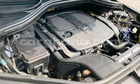 Ra Àlòkù Mercedes-Benz C250 coupe funfun Ọkọ̀ in Accra ni Greater Accra Ra Àlòkù Mercedes-Benz C250 coupe funfun Ọkọ̀ in Accra ni Greater Accra