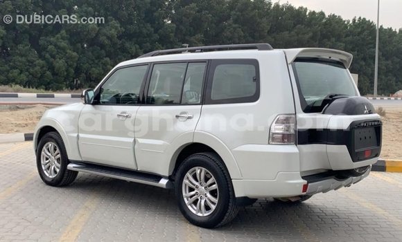 Ra Imported Mitsubishi Pajero funfun Ọkọ̀ in Import - Dubai ni Ashanti Ra Imported Mitsubishi Pajero funfun Ọkọ̀ in Import - Dubai ni Ashanti