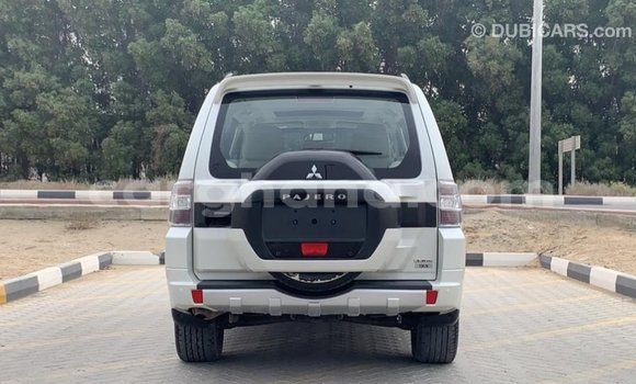 Ra Imported Mitsubishi Pajero funfun Ọkọ̀ in Import - Dubai ni Ashanti Ra Imported Mitsubishi Pajero funfun Ọkọ̀ in Import - Dubai ni Ashanti