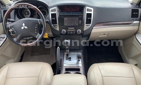 Ra Imported Mitsubishi Pajero funfun Ọkọ̀ in Import - Dubai ni Ashanti Ra Imported Mitsubishi Pajero funfun Ọkọ̀ in Import - Dubai ni Ashanti