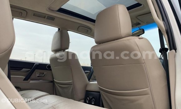 Ra Imported Mitsubishi Pajero funfun Ọkọ̀ in Import - Dubai ni Ashanti Ra Imported Mitsubishi Pajero funfun Ọkọ̀ in Import - Dubai ni Ashanti