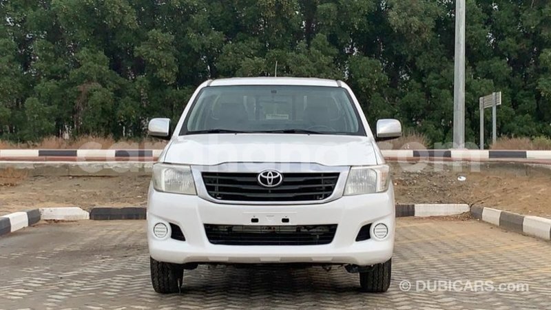 Big with watermark toyota hilux ashanti import dubai 39272