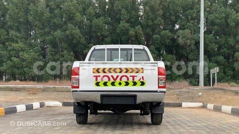 Big with watermark toyota hilux ashanti import dubai 39272