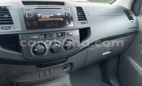 Ra Imported Toyota Hilux funfun Ọkọ̀ in Import - Dubai ni Ashanti Ra Imported Toyota Hilux funfun Ọkọ̀ in Import - Dubai ni Ashanti