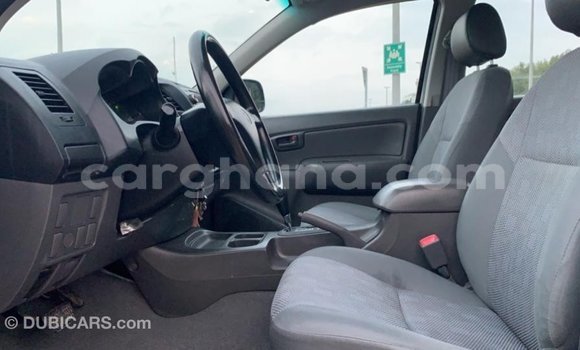 Ra Imported Toyota Hilux funfun Ọkọ̀ in Import - Dubai ni Ashanti Ra Imported Toyota Hilux funfun Ọkọ̀ in Import - Dubai ni Ashanti