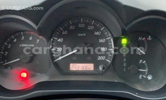 Ra Imported Toyota Hilux funfun Ọkọ̀ in Import - Dubai ni Ashanti Ra Imported Toyota Hilux funfun Ọkọ̀ in Import - Dubai ni Ashanti