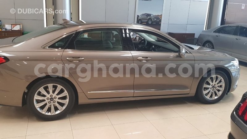 Big with watermark ford taurus ashanti import dubai 39280