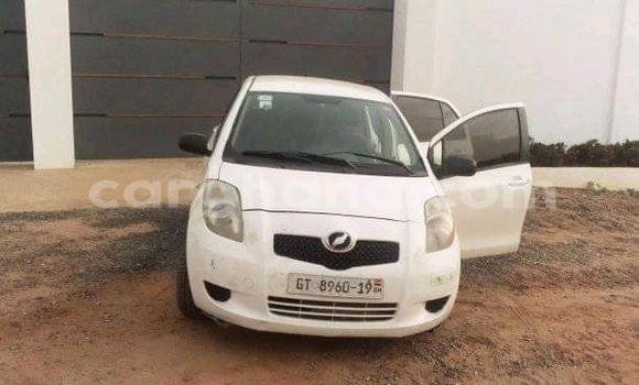 Ra Àlòkù Toyota Vitz Miiran Ọkọ̀ in Accra ni Greater Accra Ra Àlòkù Toyota Vitz Miiran Ọkọ̀ in Accra ni Greater Accra