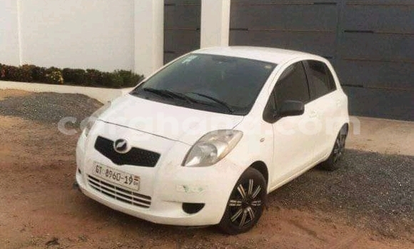 Ra Àlòkù Toyota Vitz Miiran Ọkọ̀ in Accra ni Greater Accra Ra Àlòkù Toyota Vitz Miiran Ọkọ̀ in Accra ni Greater Accra